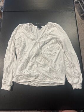 INC International Concepts White Lace Trim V-Neck Long Sleeve Top